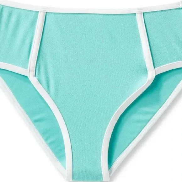 Size Medium 7 Piece Swimwear Bundle New With Tags - Picture 6 of 16